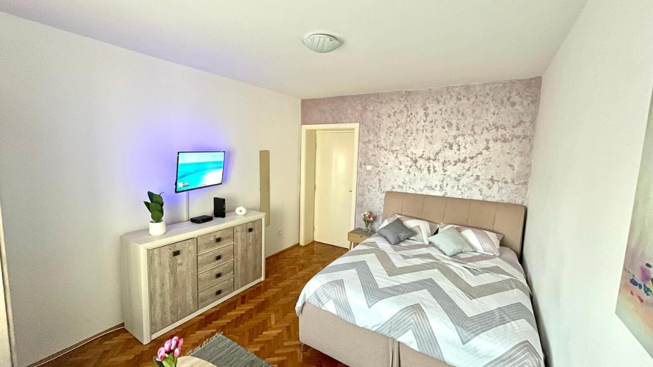 Apartamento Sweet Venac Belgrado Exterior foto